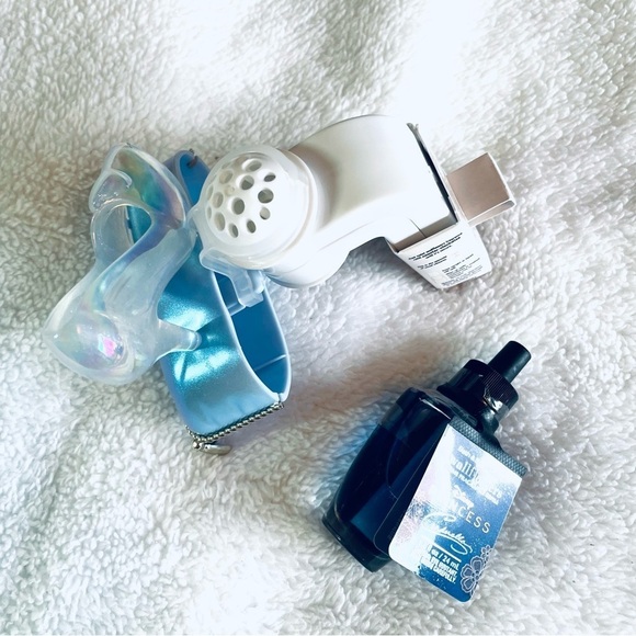 NWT Bath & Body Works Disney Princess Collection, SOLD OUT Cinderella Wallflower - Picture 9 of 10